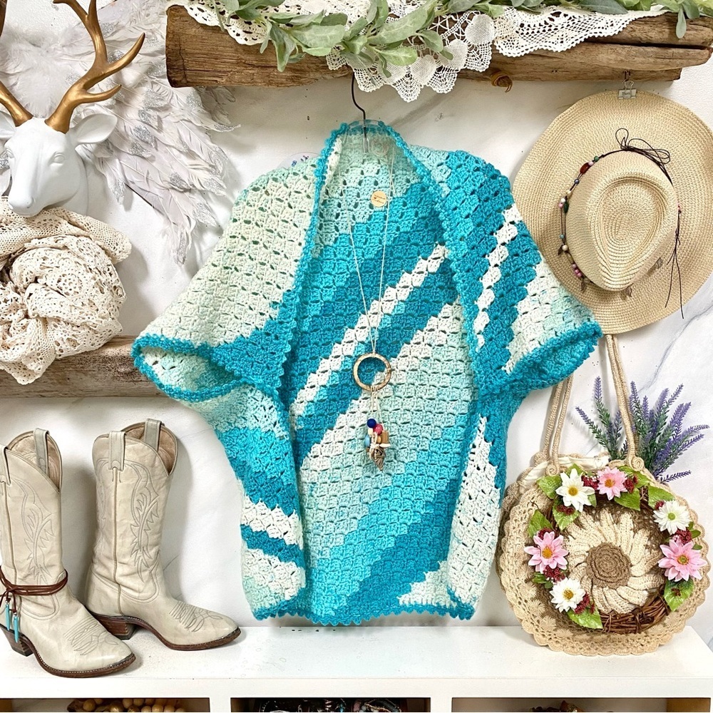 Artisan boho shrug cover up w prairie shabby chic country vibe